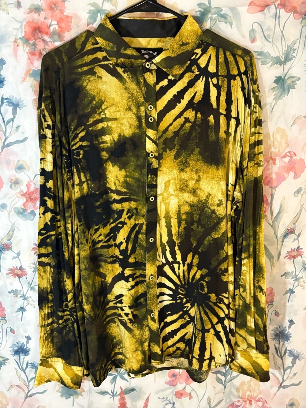 Men's Yellow and Black Abstract Button-Down Shirt